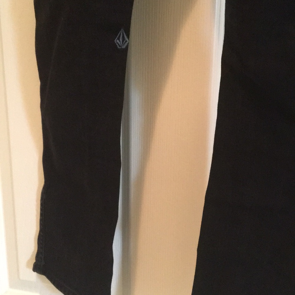 Volcom Jeans - Picture 3 of 4